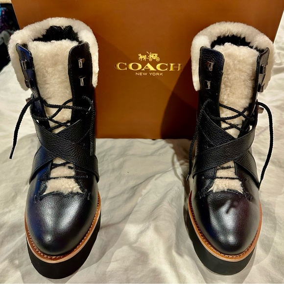 Coach cold weather wedge boots - Picture 7 of 7